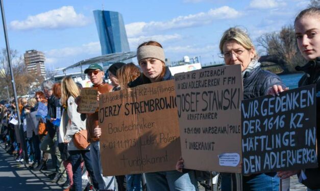 Bericht: Gedenkaktion an 1616 Häftlinge des KZ Katzbach in Frankfurt