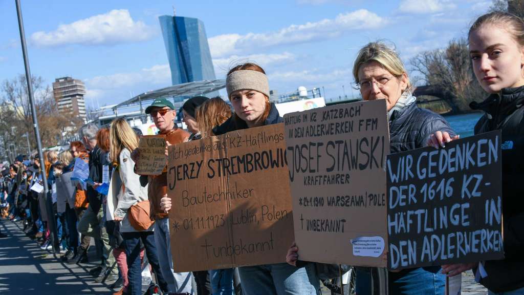 Bericht: Gedenkaktion an 1616 Häftlinge des KZ Katzbach in Frankfurt