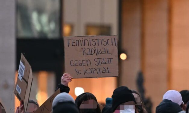 Redebeitrag für einen antimilitaristischen Feminismus