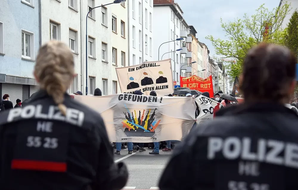 1. Juni Vortrag: Ein rechter Soldat mit Umsturzplänen? Franco Albrecht vor Gericht