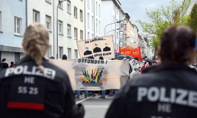 1. Juni Vortrag: Ein rechter Soldat mit Umsturzplänen? Franco Albrecht vor Gericht