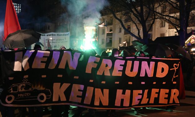 Kraftvolle Demo zum 13.12.