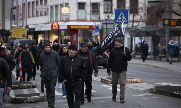 <a href="https://antifa63x.noblogs.org/post/2023/01/22/derzeitige-proteste-von-aschaffenburg-steht-auf-co/">Derzeitige Proteste von ‚Aschaffenburg steht auf‘ & Co</a>