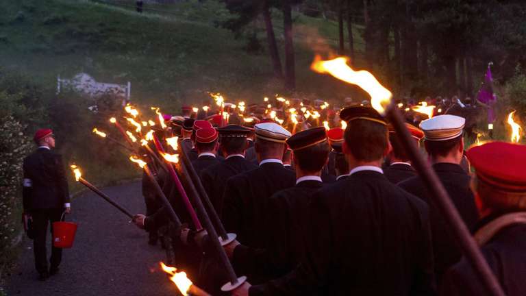 Kurzmeldung Burschis haben Angst vor starker Antifa in Wiesbaden