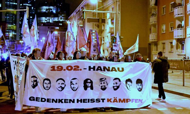 Kraftvolle Vorabenddemo zum Hanau-Jahrestag