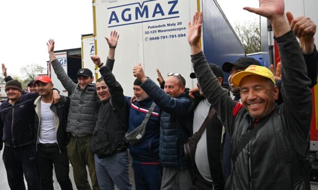 Solidarität mit den streikenden LKW-Fahrern in Gräfenhausen!