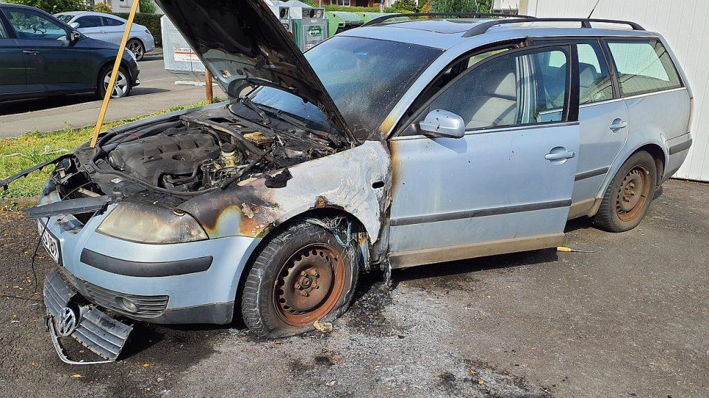 Auto von Kasseler AfD-Fraktionschef geht in Flammen auf