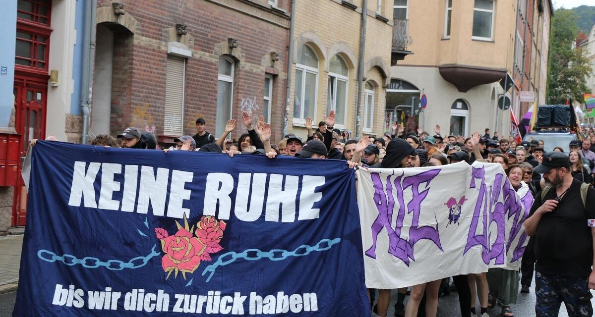 Bundesweite Demo „Antifa ist notwendig“ in Jena