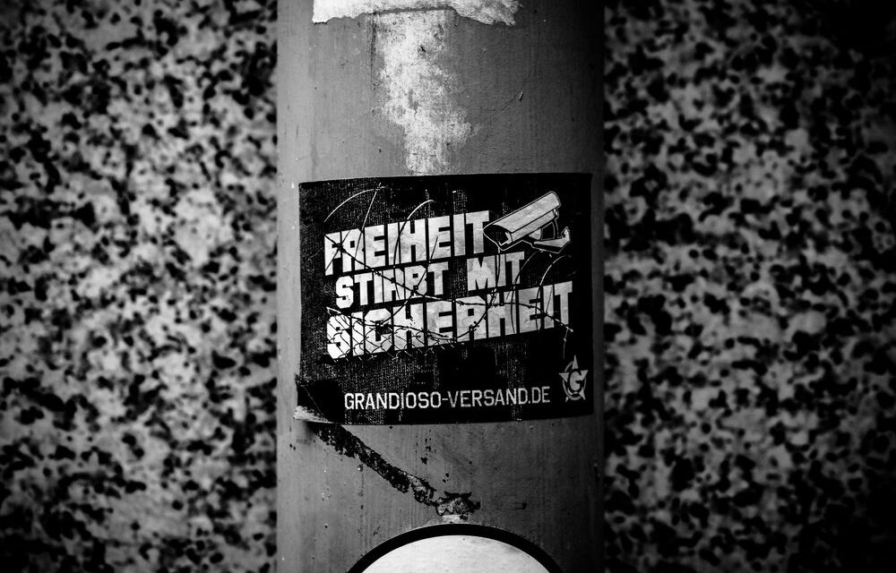 BerichtParlamentarische Kontrollkommission Verfassungsschutz & unsere Einschätzung