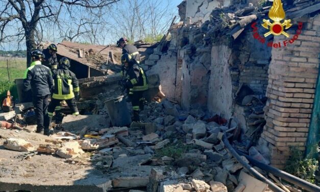 An Sara. Die Revolution hat ihre schönste Blüte verloren